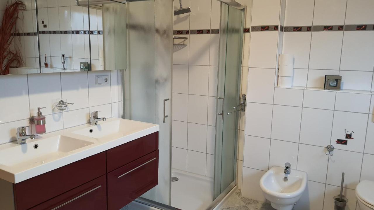 Nettes 2- Zimmer Apartment Sehnde Luaran gambar